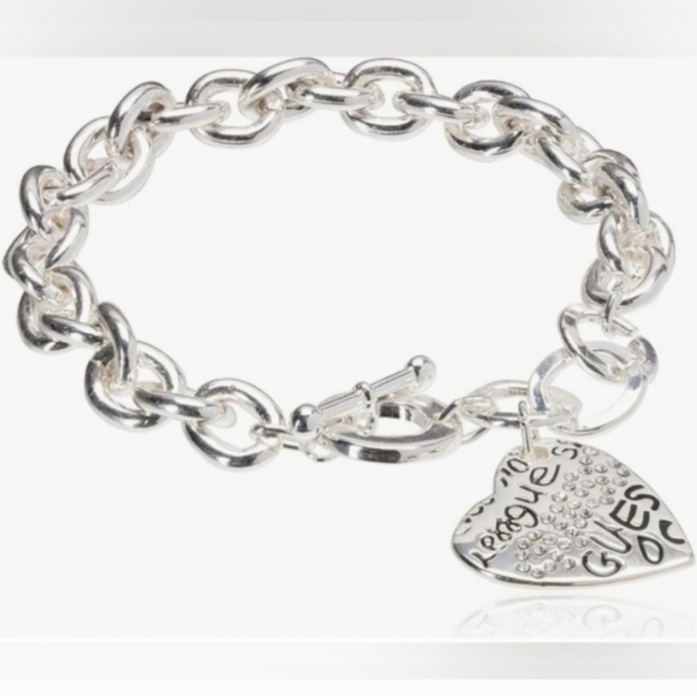 Guess Est. 1981 Silver Tone Stainless Steel Chain Bracelet With Heart Charm NWT